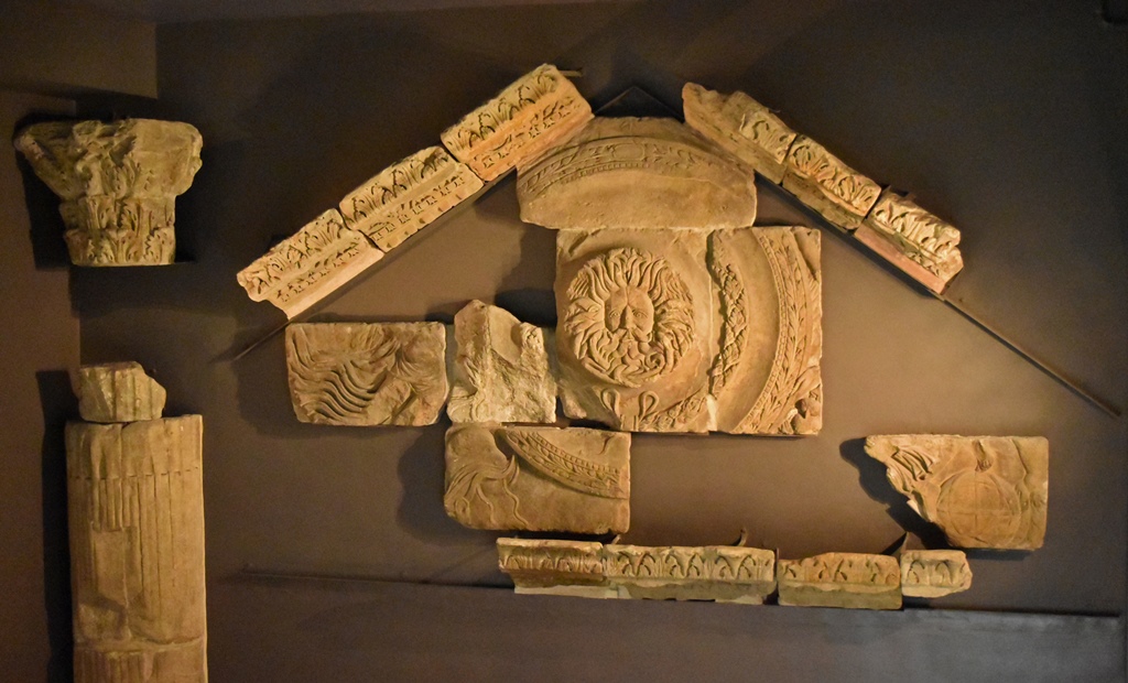 Temple Pediment Fragments